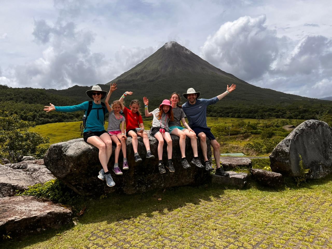 Family enjoying Arenal Volcano view — Costa Rica private tour